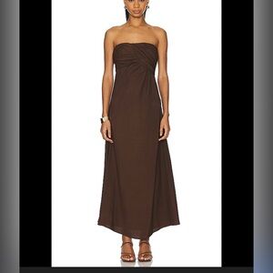 Seaira A-line Maxi Dress in Cocoa Bean
SOVERE size M in EUC